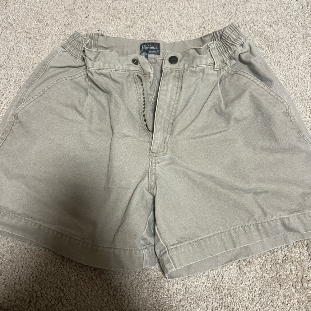 Royal Robbins Gray Cargo Shorts with Lightweight Comfort